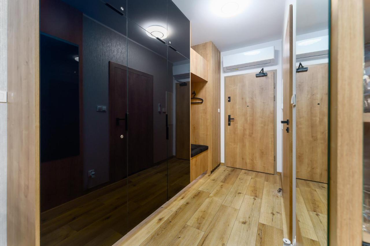 Ustronie Apartments - Apartamenty Komfort, Widok Na Morze, Parking ウストロニエ・モルスキエ エクステリア 写真